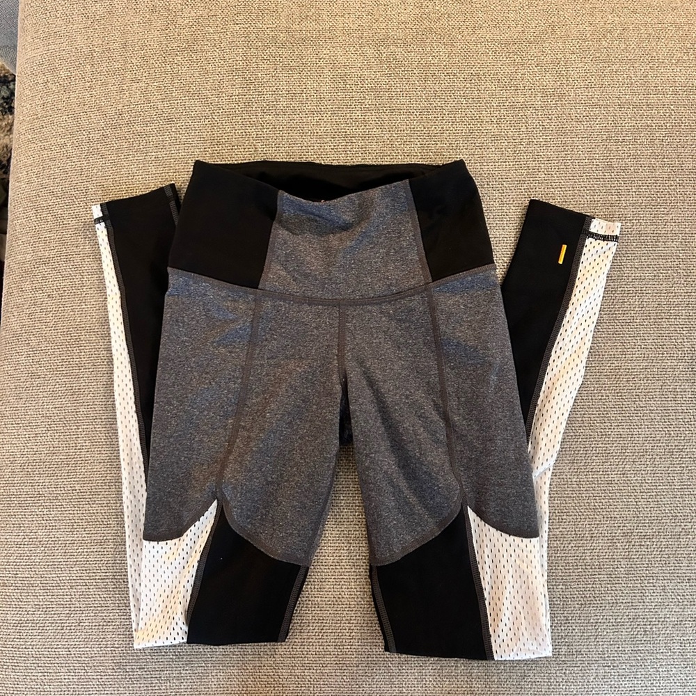 super cute workout leggings